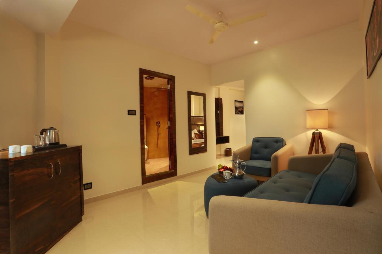 Kochi Aura One Hotel מראה חיצוני תמונה