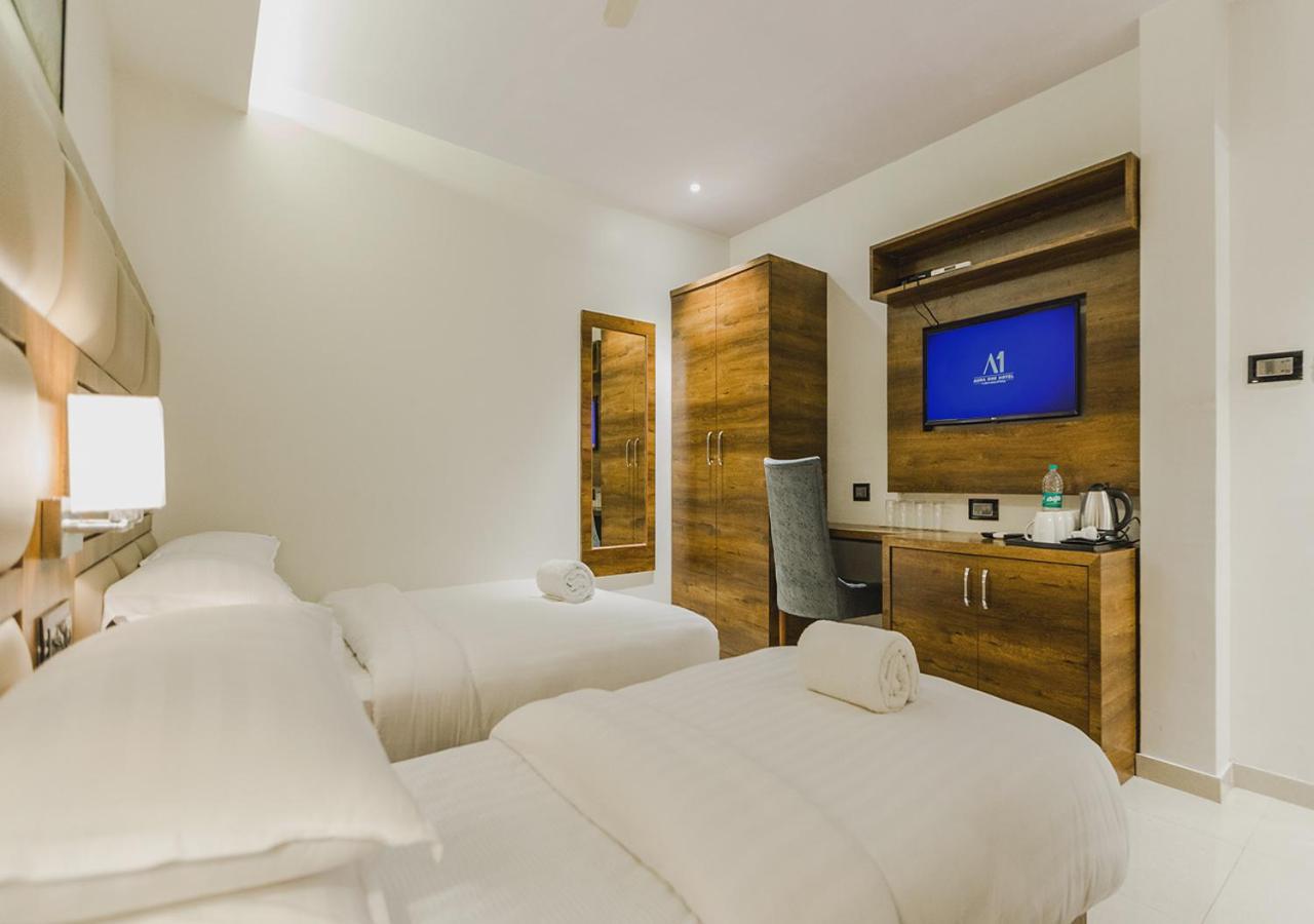 Kochi Aura One Hotel מראה חיצוני תמונה