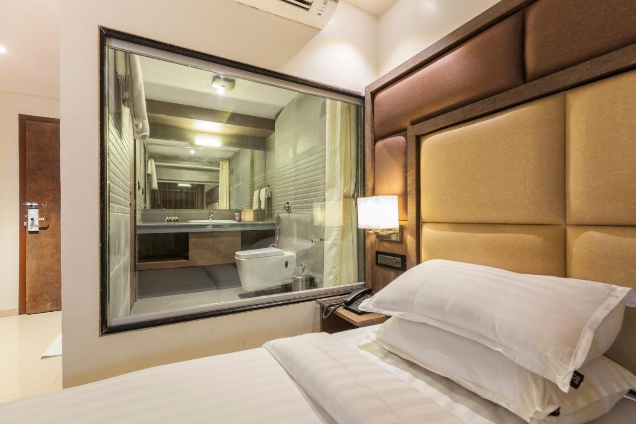 Kochi Aura One Hotel מראה חיצוני תמונה