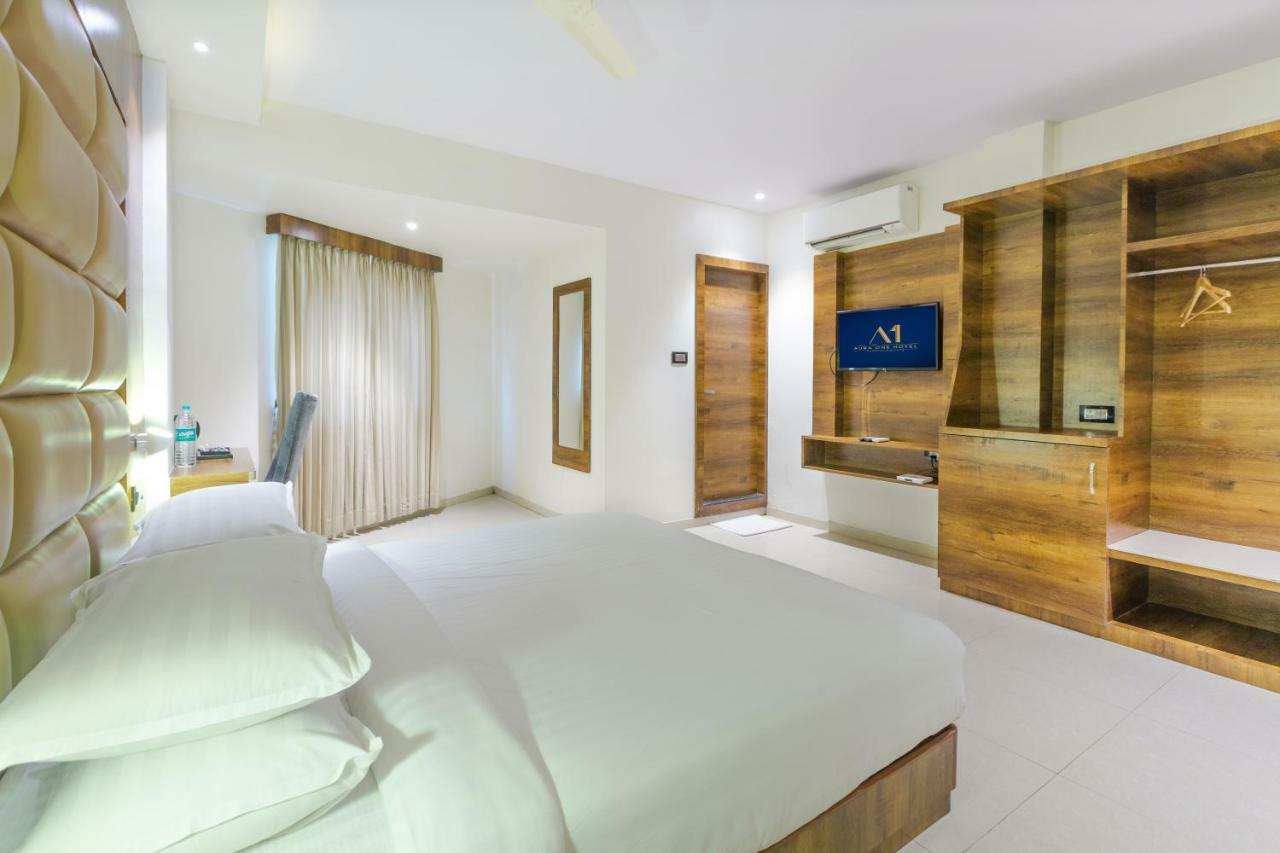 Kochi Aura One Hotel מראה חיצוני תמונה